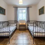 Helga Gasthuis 3*