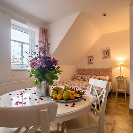 Helga Pensionat 3*